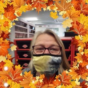 Meet your Posher, Linda